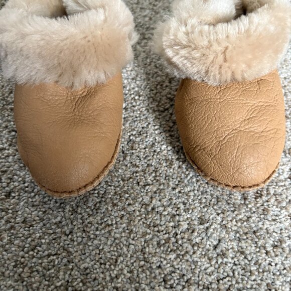 Brown Tan Winter Boots Baby No Brand / Labels Very Warm Soft - Picture 2 of 9